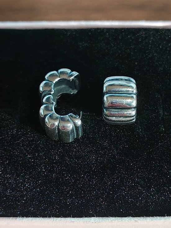 Pandora Jewelry - Authentic Pandora Double Bubble Clips – Set of 2 – 790854 Sterling Silver